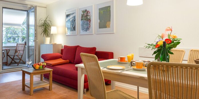 vacation flat AUGUST in town centre Dresden - living- and sleeping room, bath and kitchen plus balcony incl. washing machine, bicycles and WLAN access | Foto: M. Kubitz