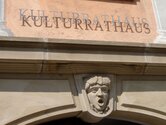 Das Dresdner Kultur-Rathaus steht wo ? ... Im Neustädter Barockviertel