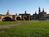 Die Augustusbrücke in Dresden - Verbindung zwischen Historischer Altstadt und Dresdner Neustadt