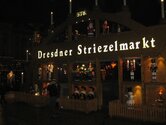 Der Strietzelmarkt in Dresden bei abendlicher Stimmung