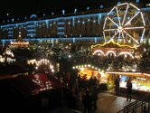 Der Dresdner Strietzelmarkt im Lichtermeer